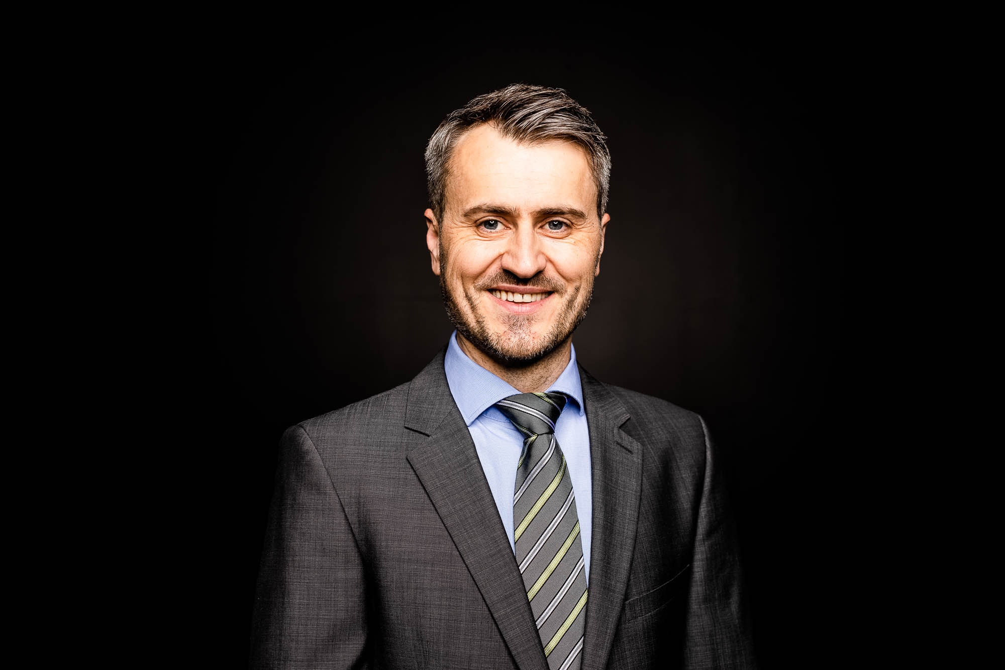 Export x3 Nermin Headshots02856 Bearbeitet 2 Business headshots 2019 Nermin